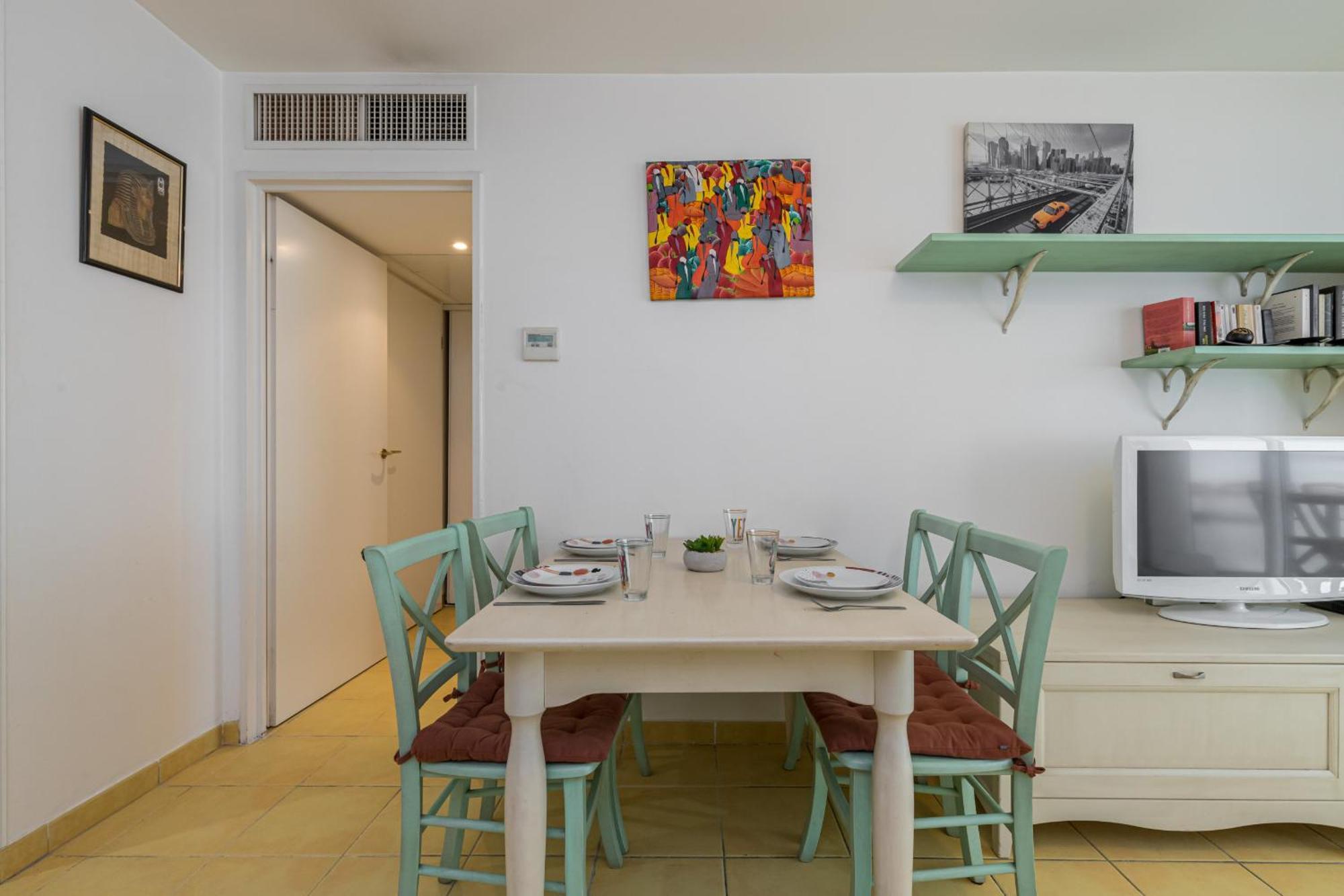 Appartement 1 Bedroom Downtown Carré D'or With Garage *